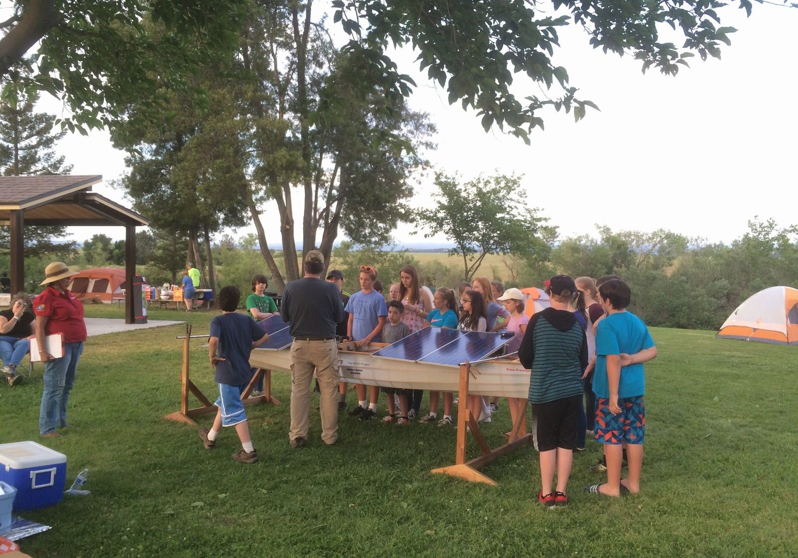 Students prepping their boat for the solar regatta